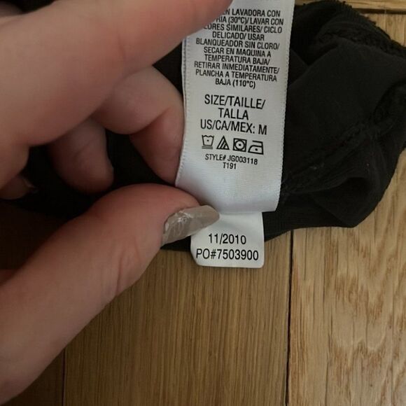 Juicy Couture long sleeve black top in Medium - Picture 5 of 5